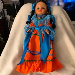Mexican Tipicas Dolly Jaliscience Folklorico Dancer Doll Vintage